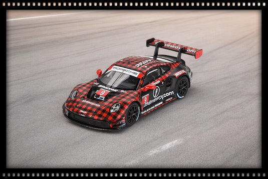 Porsche 911 (992) GT3 R #9 GTD PRO PFAFF MOTORSPORTS SEBRING 12 HRS WINNAAR 2023 (LHD) MINI GT 1:64