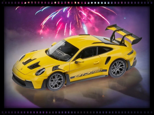 Porsche 911 GT3 RS (992) Jaune - LIMITED EDITION - PORSCHE DEALERMODEL 1:18