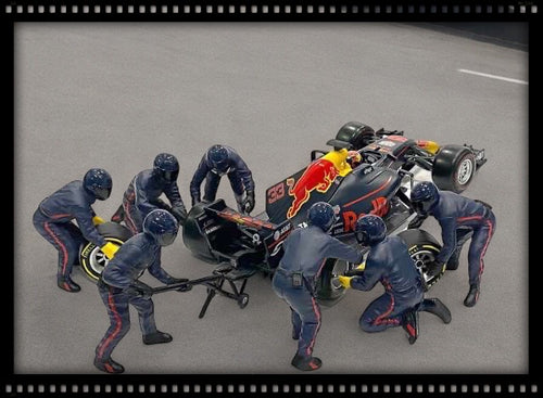 F1 Pit Crew Figures set #2, Team Blue-Purple 7 figures. (Car not included) AMERICAN DIORAMA 1:18