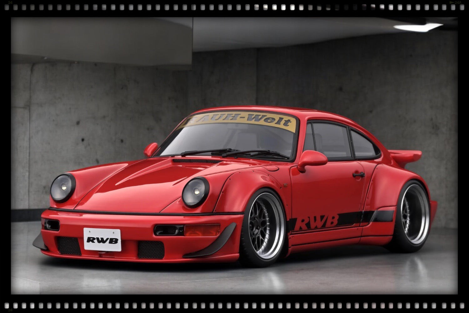 RWB964 ignition model1/18 オレンジ RWB964 イグニション1/18赤