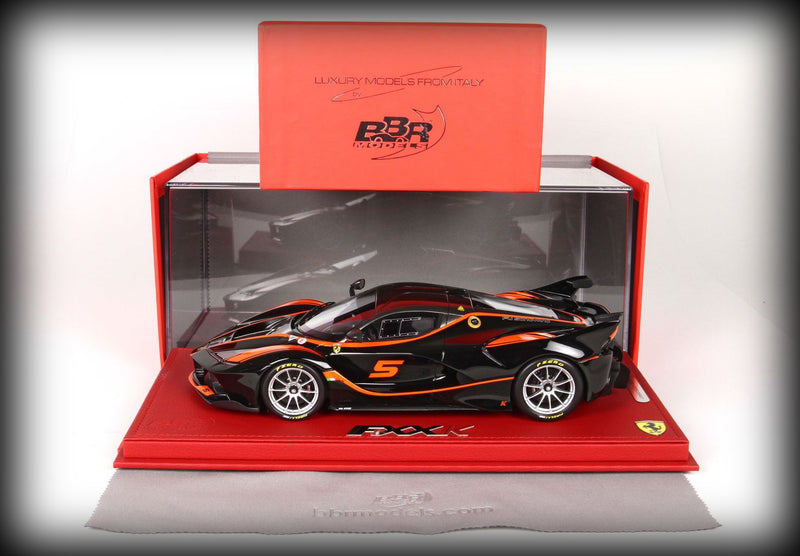 Load image into Gallery viewer, Ferrari FXXK 2016 - Car No. 5 with display case (LIMITED EDITION 59 pieces) BBR Models 1:18
