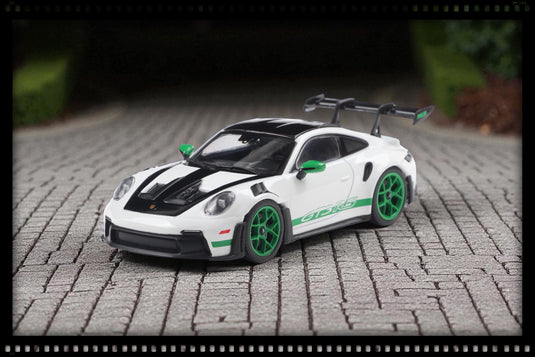 Porsche 911 (992) GT3 RS TRIBUTE TO CARRERA RS PAKKET WIT MET GROEN 2023 SOLIDO 1:43