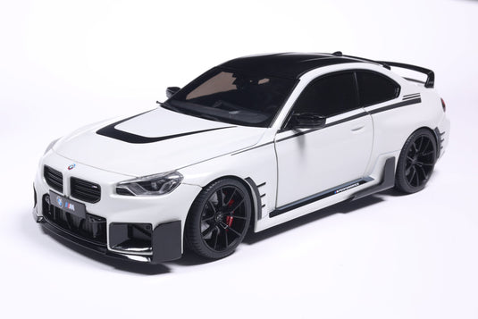 Bmw M2 PERFORMANCE PARTS BLANC 2025 SOLIDO 1:18