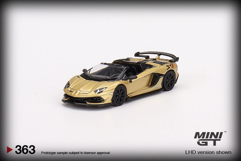 Load image into Gallery viewer, Lamborghini AVENTADOR SVJ ROADSTER MINI GT 1:64
