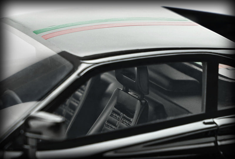 Load image into Gallery viewer, Ferrari 288 GTO GT SPIRIT 1:18
