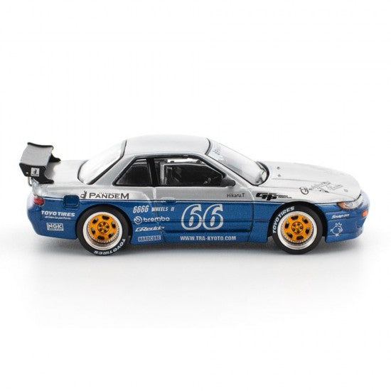 Chargez l'image dans la visionneuse de la galerie, NISSAN PANDEM SILVIA S13 BLEU/BLANC POP RACE 1:64
