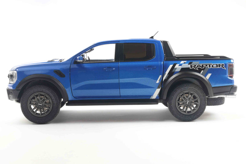 Laad de afbeelding in de Gallery-viewer, Ford RANGER RAPTOR BLAUW 2024 SOLIDO 1:18
