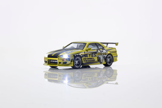 NISSAN SKYLINE GT-R (R34) MOONEYES 1 WITH LED 2026 + MOTN LED BASE SYSTEM BLACK 2025 KYOSHO 1:64