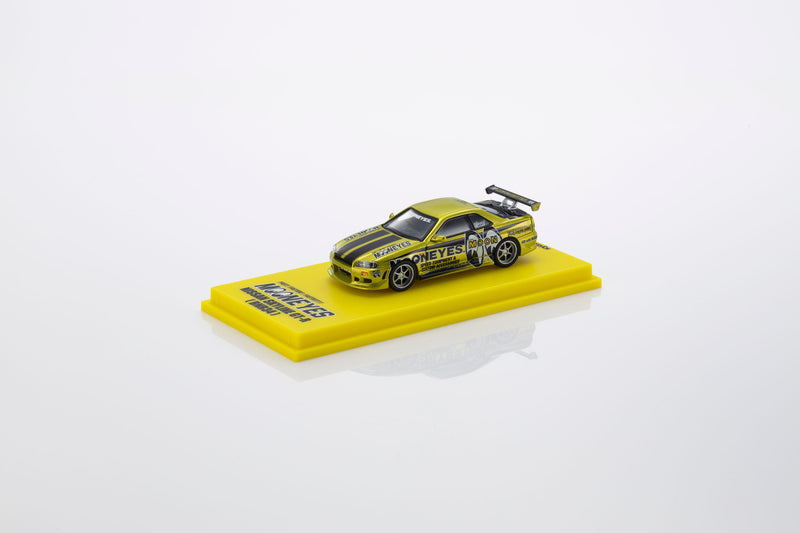Load image into Gallery viewer, NISSAN SKYLINE GT-R (R34) MOONEYES 1 WITH LED 2026 + MOTN LED BASE SYSTEM BLACK 2025 KYOSHO 1:64
