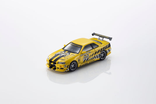 NISSAN SKYLINE GT-R (R34) MOONEYES 1 AVEC LED 2026 + SYSTÈME DE SOCLE LED MOTN NOIR 2025 KYOSHO 1:64