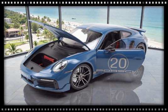 Porsche 911 (992) Turbo S coupé Sport Design 2021 Bleu MINICHAMPS 1:18