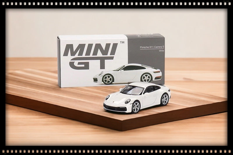 Chargez l&#39;image dans la visionneuse de la galerie, Porsche 911 (992) CARRERA S (RHD) MINI GT 1:64
