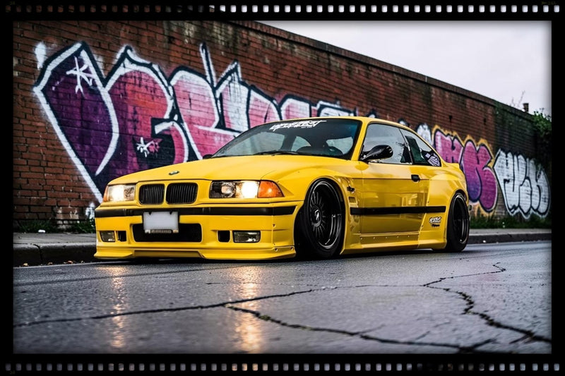 Chargez l'image dans la visionneuse de la galerie, Bmw M3 COUPE PANDEM JAUNE SOLEIL 1990 SOLIDO 1:18
