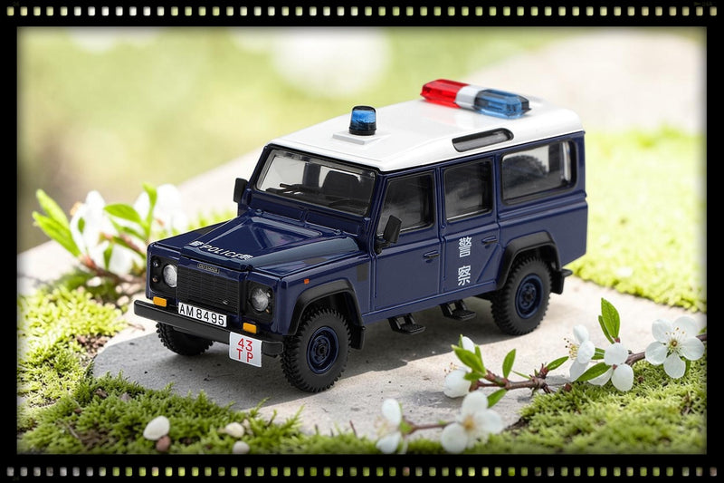 Load image into Gallery viewer, LAND ROVER DEFENDER 110 ROYAL HK POLICE TAI PO DISTRICT HK EXCLUSIVE ‼️ONLY BLISTER PACK‼️ MINI GT 1:64
