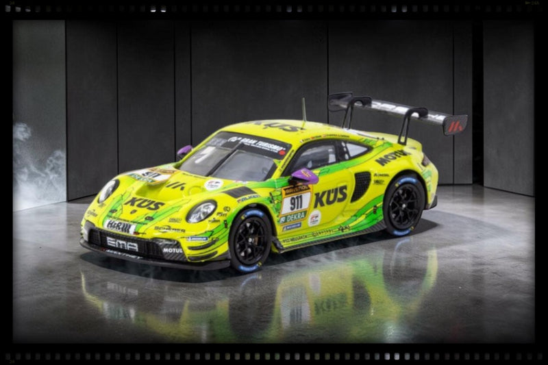 Chargez l'image dans la visionneuse de la galerie, PORSCHE 911 (992) GT3 R #911 LAURENS VANTHOOR NURBURGRING 24H 2024 TARMAC WORKS 1:64
