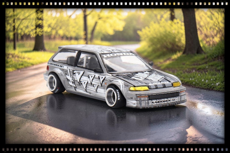 Laad de afbeelding in de Gallery-viewer, HONDA CIVIC (EF) KAIDO MANGA V1 1987 MINI GT 1:64
