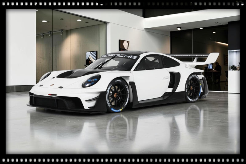 Chargez l'image dans la visionneuse de la galerie, PORSCHE 911 (992.1) GT3 R RENNSPORT BLANC 2023 GT SPIRIT 1:18
