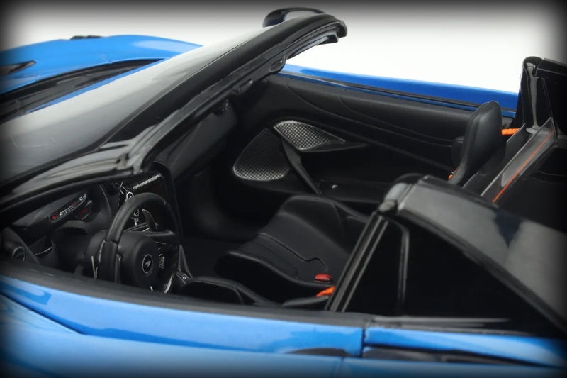 Chargez l&#39;image dans la visionneuse de la galerie, McLaren 765LT SPIDER 2021 GT SPIRIT 1:18
