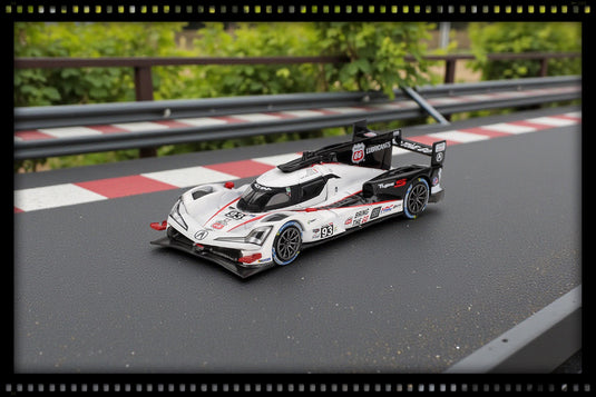 Acura ARX-06 GTP n°93 ACURA MEYER SHANK RACING DAYTONA 24 HEURES 2025 (LHD) MINI GT 1:64