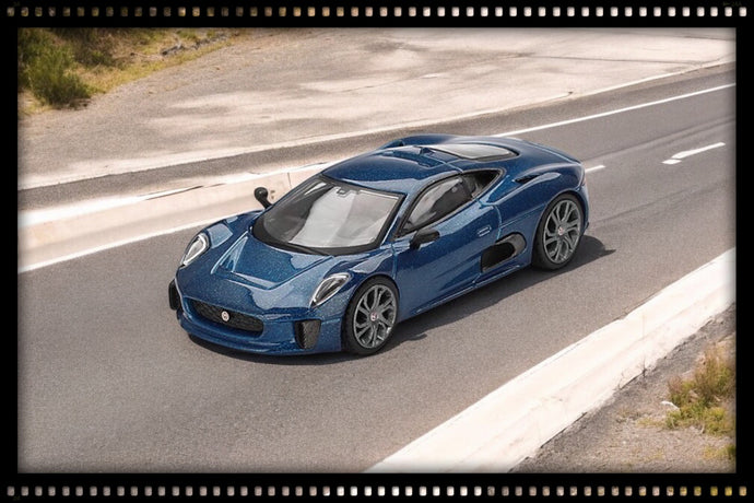 Jaguar C-X75 BLAUW 2024 (LHD) MINI GT 1:64
