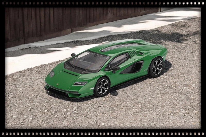 Load image into Gallery viewer, Lamborghini COUNTACH LPI 800- 4 GREEN 2022 (LHD) MINI GT 1:64
