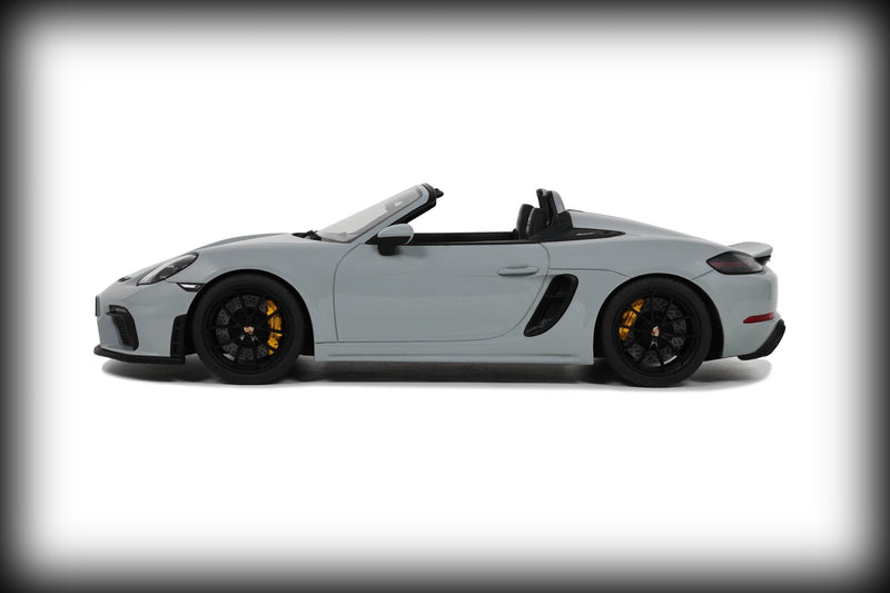 Laad de afbeelding in de Gallery-viewer, Porsche SPYDER (718) CRAYON GREY GT SPIRIT 1:18

