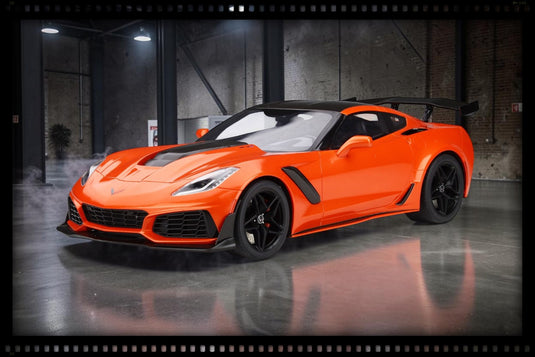 <tc>CHEVROLET CORVETTE C7 ZR1 ORANGE GT SPIRIT 1:12</tc>