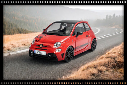 Fiat F595 ABARTH RED MARANELLO 2022 SOLIDO 1:18