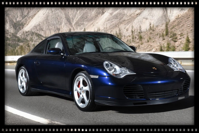 Porsche 911 [996.2] CARRERA 4S BLEU FONCÉ 2002 GT SPIRIT 1:18