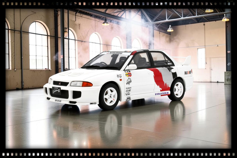 Load image into Gallery viewer, MITSUBISHI LANCER EVO III SCOTIA WHITE W83 1995 OTTOmobile 1:18
