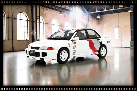 MITSUBISHI LANCER EVO III SCOTIA WHITE W83 1995 OTTOmobile 1:18