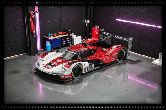PORSCHE 963 #7 PORSCHE PENSKE MOTORSPORT VAINQUEUR DES 24 HEURES DE DAYTONA 2025 (LHD) MINI GT 1:64