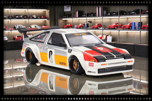 TOYOTA AE86 SPRINTER TRUENO KAIDO RACING DEV V1 1983 MINI GT 1:64