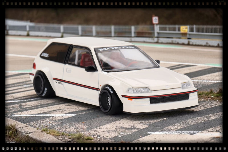 Chargez l'image dans la visionneuse de la galerie, HONDA CIVIC (EF) KAIDO STREET V1 1987 MINI GT 1:64
