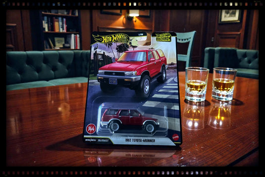 Toyota 4RUNNER 1993 BOULEVARD HOT WHEELS 1:64