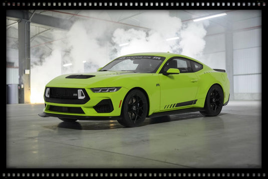 FORD RTR MUSTANG SPEC-3 YELLOW 2025 GT SPIRIT 1:18