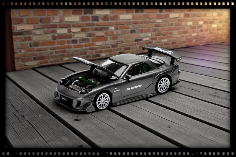 Chargez l'image dans la visionneuse de la galerie, Mazda RX7 RE-AMEMIYA Gris POP RACE 1:64
