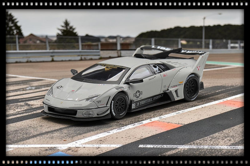 Laad de afbeelding in de Gallery-viewer, LAMBORGHINI GT EVO LB- SILHOUETTE WORKS MURCIELAGO 2025 MINI GT 1:64
