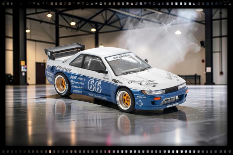 Chargez l'image dans la visionneuse de la galerie, NISSAN PANDEM SILVIA S13 BLEU/BLANC POP RACE 1:64
