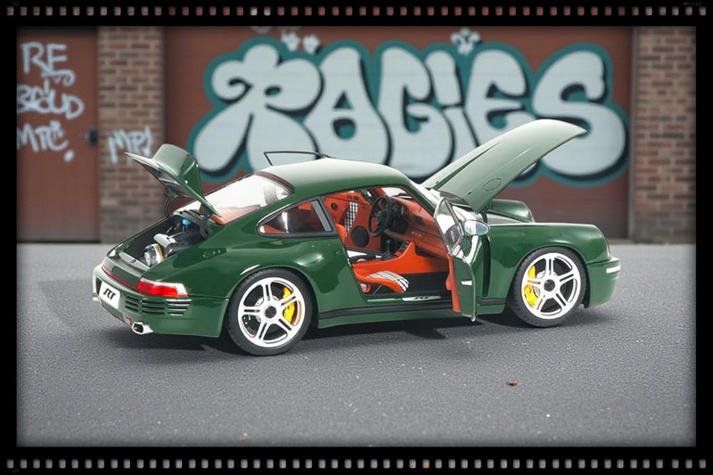 Chargez l'image dans la visionneuse de la galerie, Ruf CTR ANNIVERSAIRE 2017 ALMOST REAL 1:18
