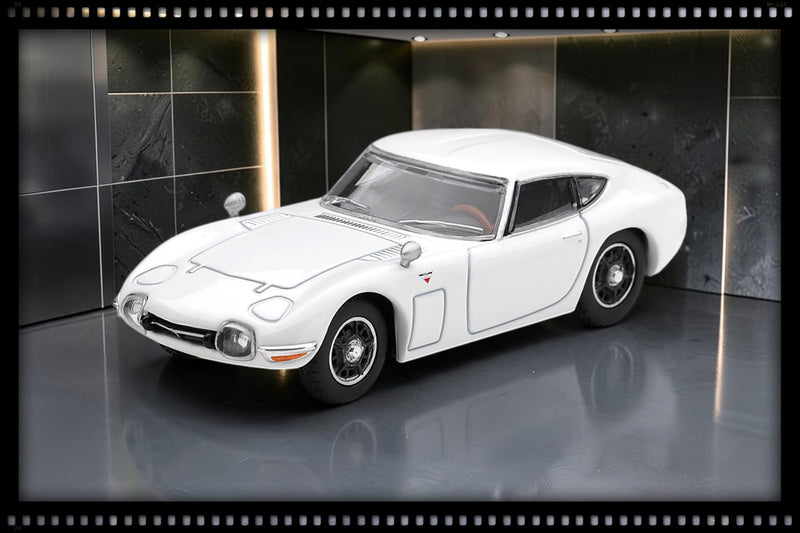 Load image into Gallery viewer, TOYOTA 2000GT PEGASUS WHITE 1967 MINI GT 1:64
