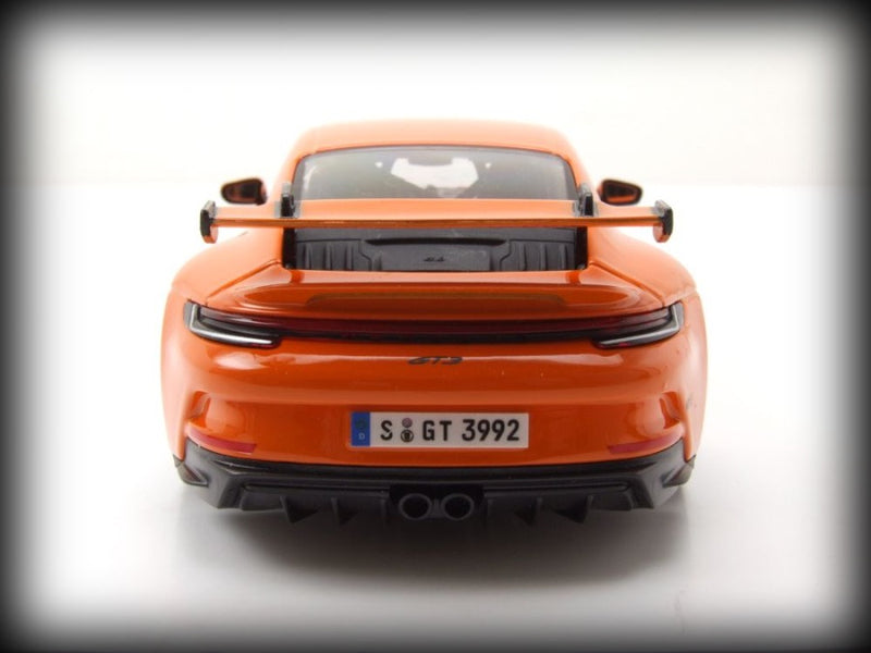 Laad de afbeelding in de Gallery-viewer, Porsche 911 GT3 2021 BBURAGO 1:24
