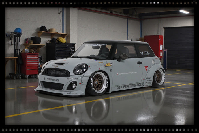 Mini Cooper R56 2015 LB-WORKS LB NATION GRIJS OTTOmobile 1:18