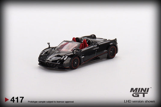 Pagani Huayra Roadster (RHD) MINI GT 1:64