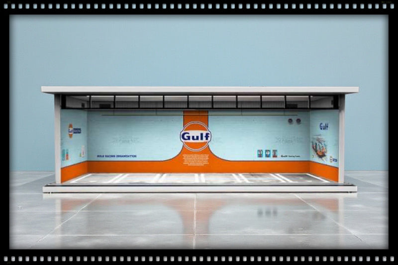 Chargez l'image dans la visionneuse de la galerie, Garage de stationnement - GULF avec lumière LED MOREART Diorama 1:64
