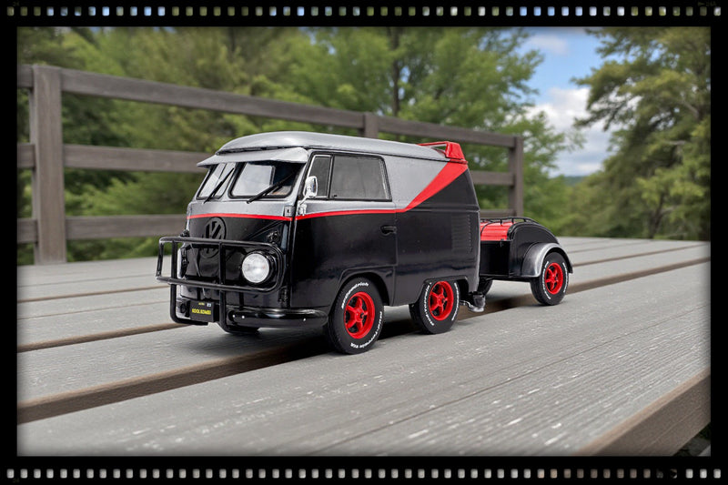 Laad de afbeelding in de Gallery-viewer, Volkswagen COOL COMBI SPORT 2024 SOLIDO 1:18
