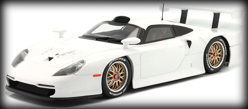 Chargez l&#39;image dans la visionneuse de la galerie, Porsche 911 GT1 STREET VERSION 1997 WERK83 1:18
