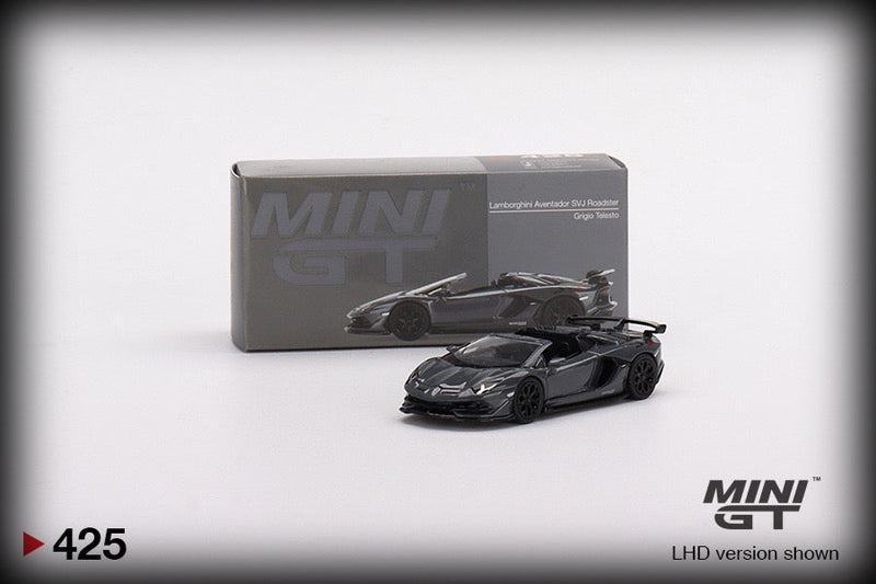 Laad de afbeelding in de Gallery-viewer, Lamborghini AVENTADOR SVJ ROADSTER (RHD) MINI GT 1:64

