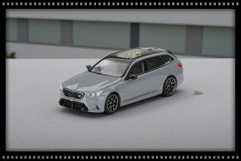 Load image into Gallery viewer, Bmw M5 (G99) TOURING BROOKLYN GREY METALLIC 2025 (LHD) MINI GT 1:64
