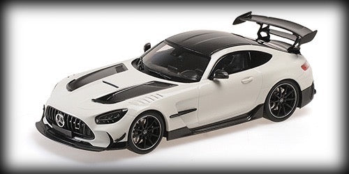 Load image into Gallery viewer, Mercedes Benz AMG GT BLACK SERIES 2020 MINICHAMPS 1:18
